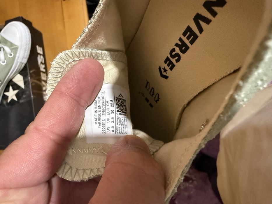 Tenesi Converse originali noi marimea 36