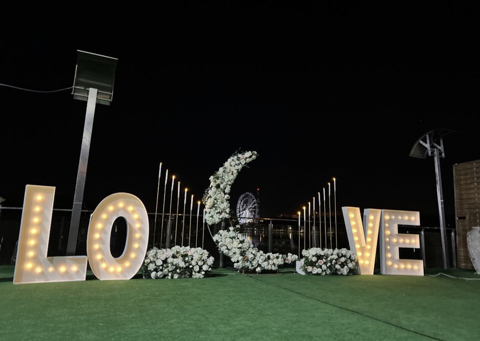 Litere Volumetrice LOVE