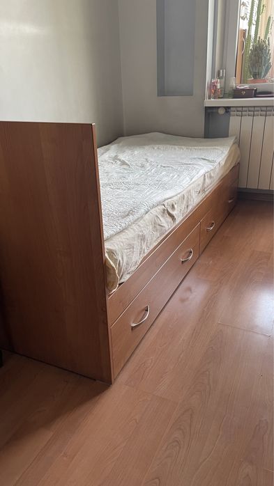 Продам кровать