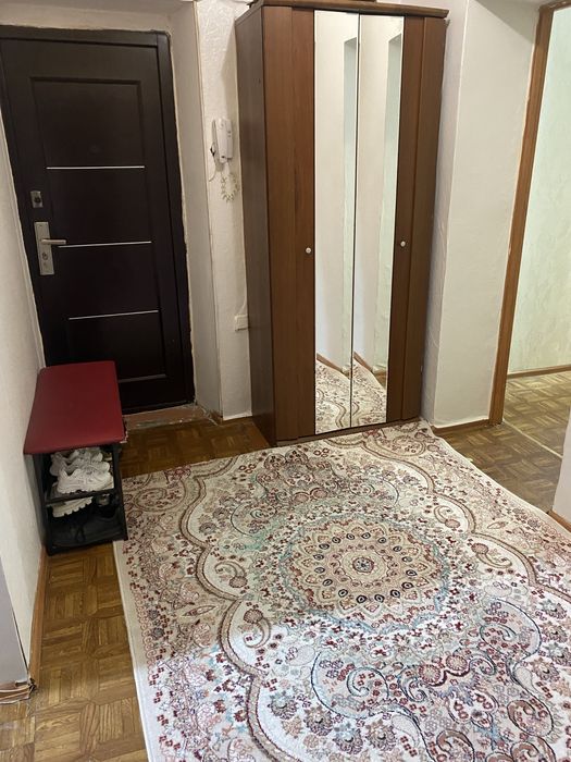 Квртира трехкомнатная