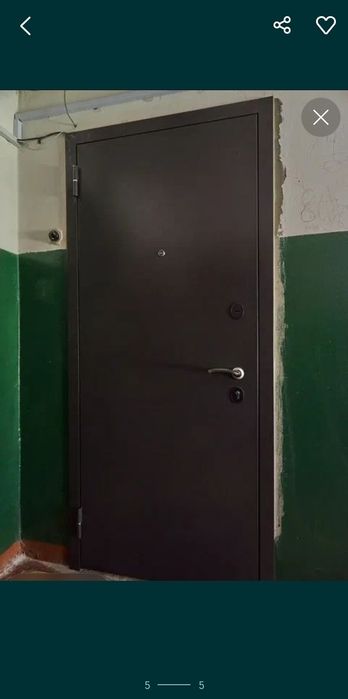 Установка Металлический двери