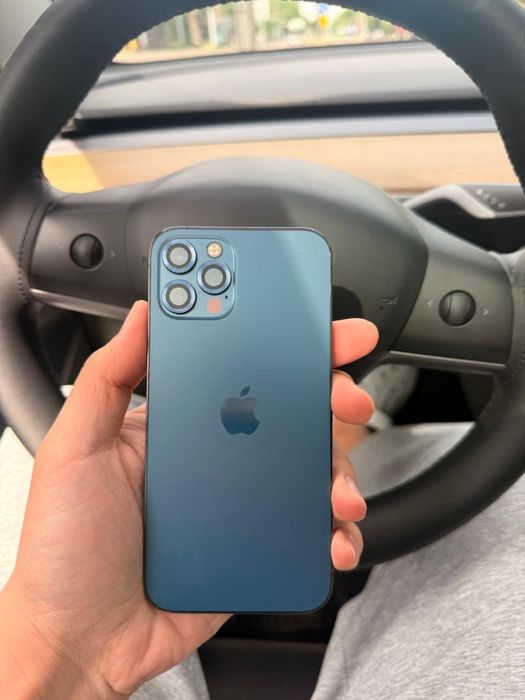 Продам iphone 12 pro 256gb