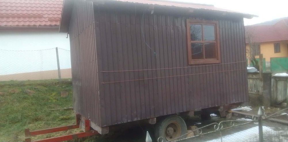 Remorca container / tip baracă