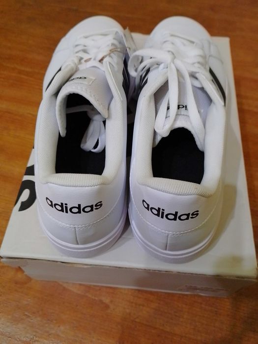 ADIDAS COURT BASE 2.0  49 1/3 32см.