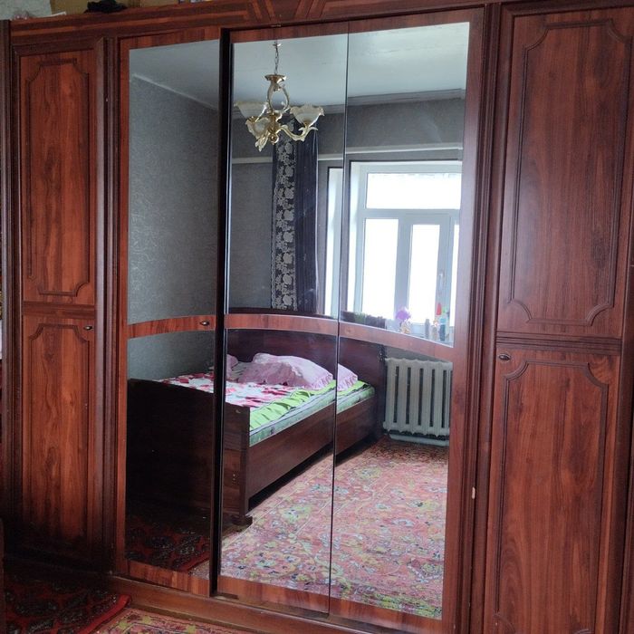 Спальний гарнитур