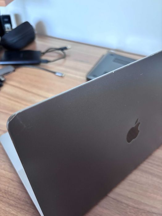 MacBook Air 2020 256GB 8GB RAM