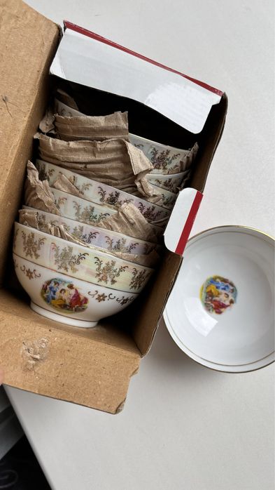 Продам тарелки, касе, кружку