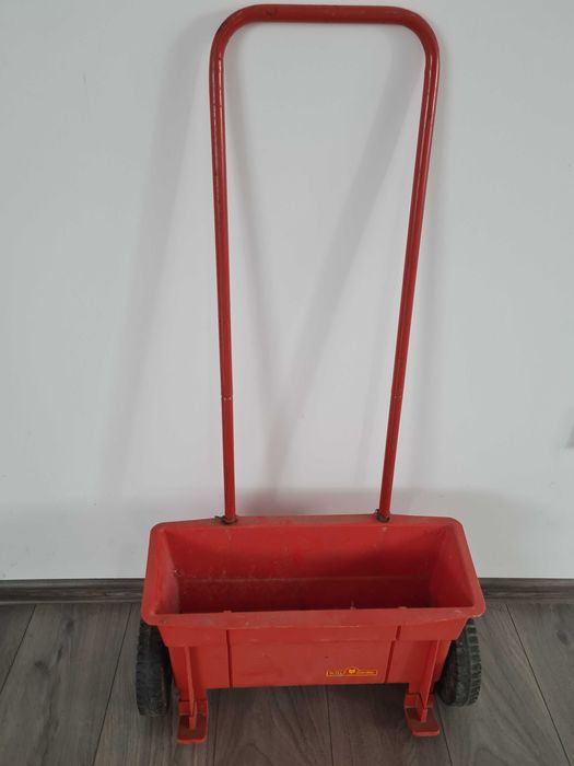 Wolf-Garten WE 251 – răspânditor manual pentru semințe, îngrășăminte