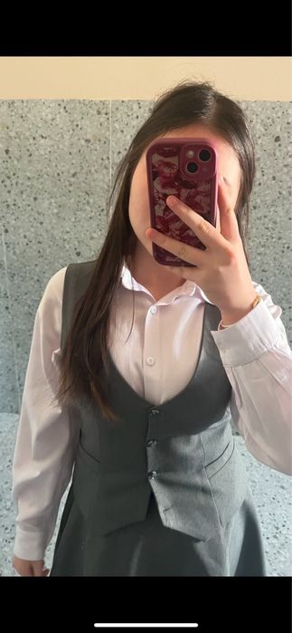 Серая школьная форма