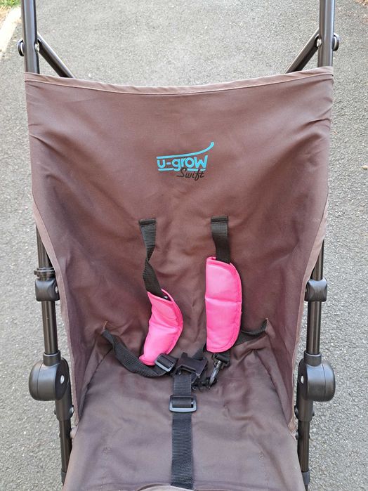 Cărucior tip umbrelă