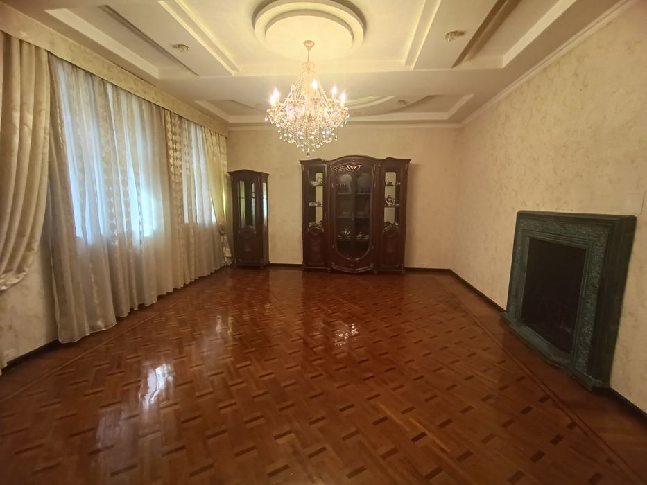 Евродомик Бадамзар