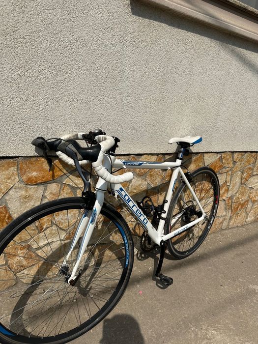 Bicicleta carrera virtuoso