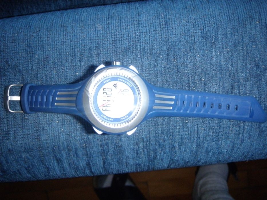 Спортен часовник ADIDAS