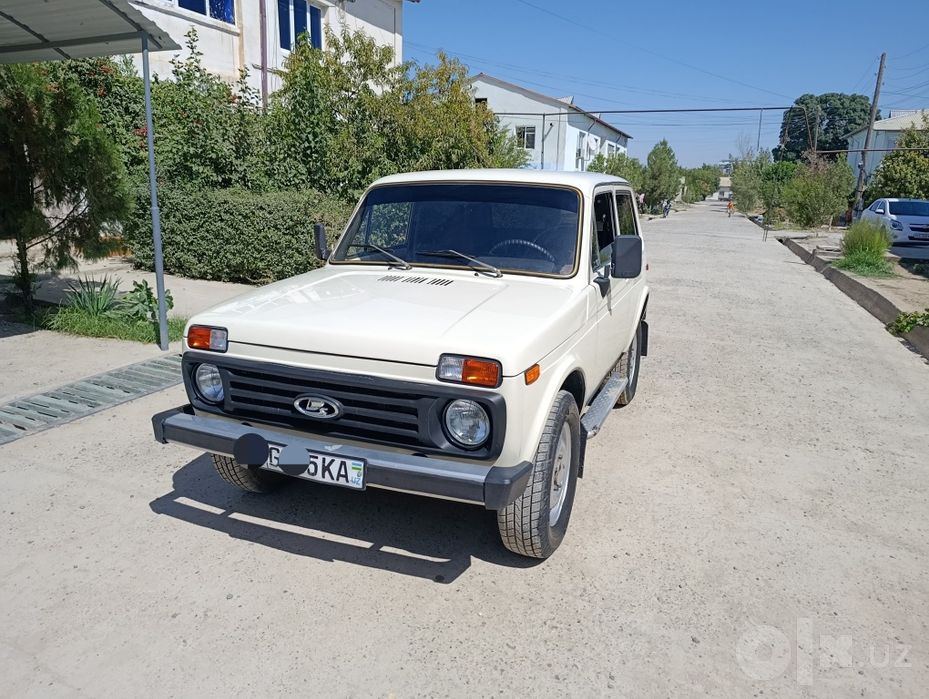 Niva 4x4 sotiladi