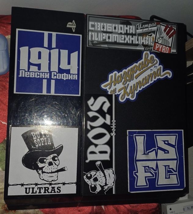 Плейстейшън 4 и 2 диска