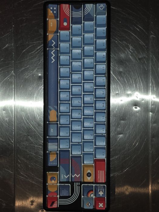 Tastatură Mecanică Custom QwertyKey 65