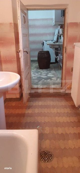 Casa de vanzare, cu 5 camere, 112 mp, Gaesti