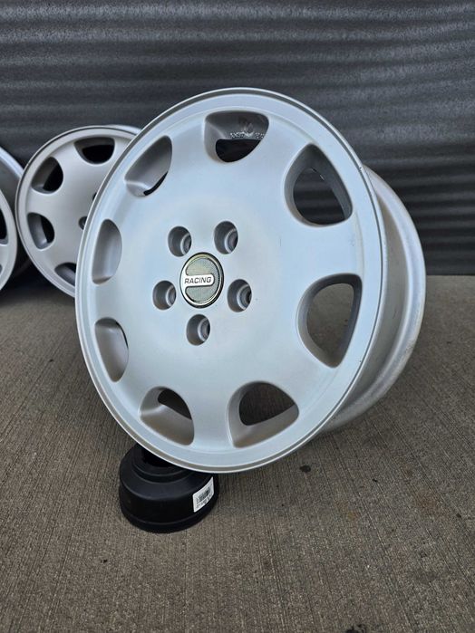 15 цола Racing джанти VW Golf Passat Audi A3 Skoda Octavia Mercedes C Class 5x112