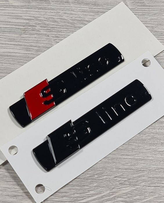 Embleme-Sigle-Logo-Steme-Sline-Aripi-Laterale-Negre-Lucios-Full-Black-Audi-A1-A3-A4-A5-A6-A7-A8-Q3-Q5-Q7-Q8