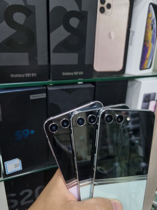 Samsung z flip 5 8/256Gb orginal