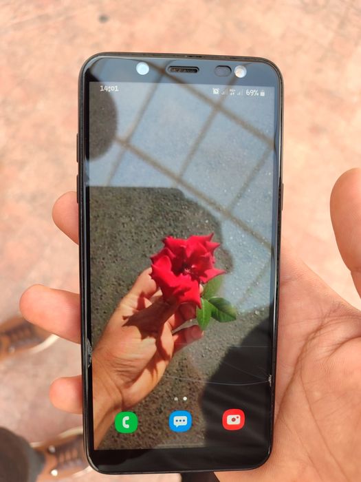 Samsung galaxy a6