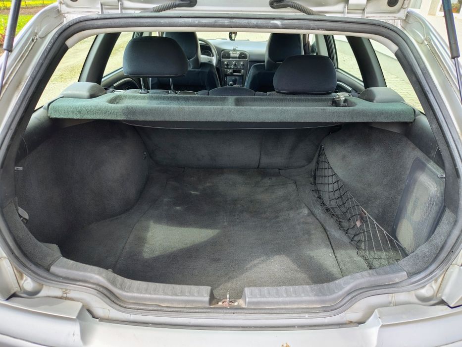 Volvo V40 (2004, 1.9DI)