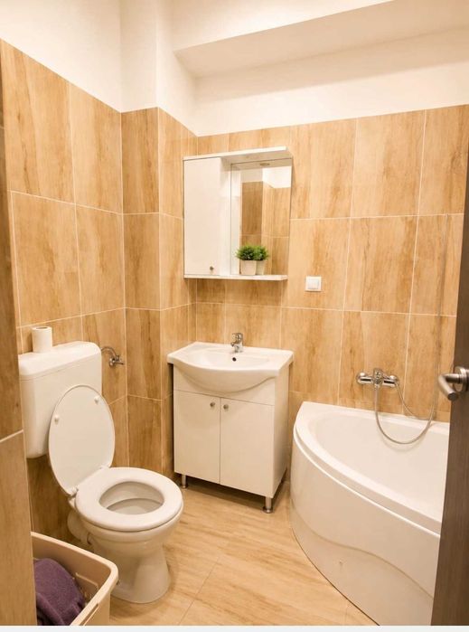 Apartament 3 camere Dobroesti strada mărului nr. 12-14