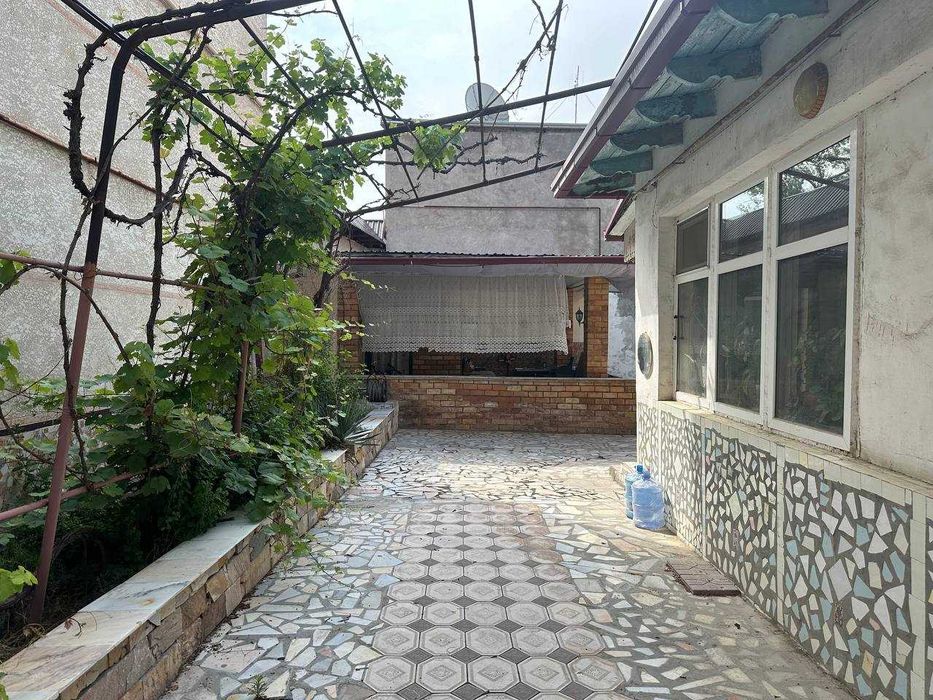 Госпитальный, Макро, ул. Нукус