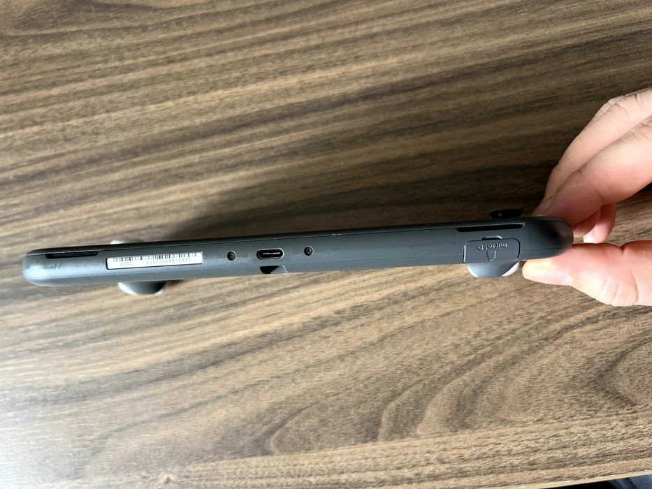 Nintendo switch lite grey + 128gb sd card
