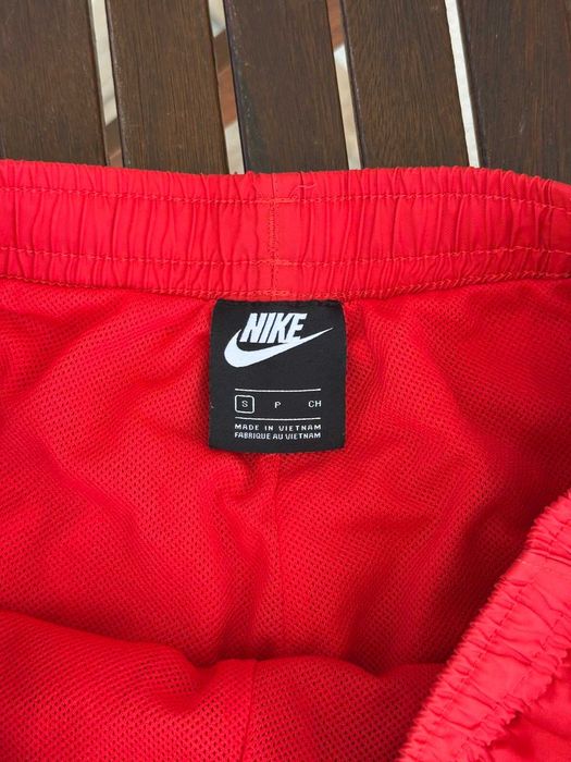 Мъжки къси панталони Nike - размер S, Отлично състояние
