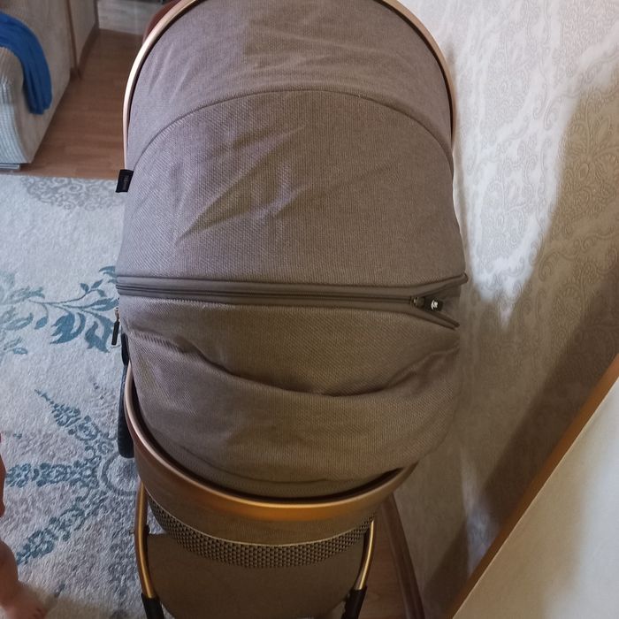 Коляска Текнум в отличном состоянии