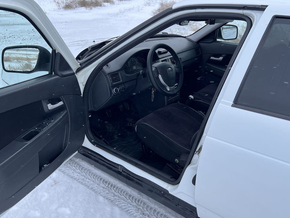 Продам приора 2013г.