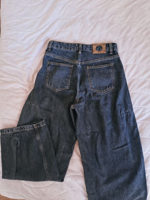 Дамски дънки на Zara