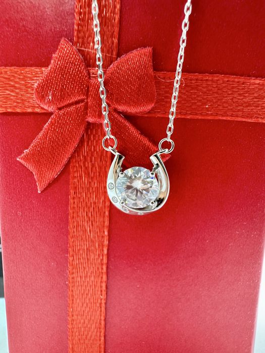 Сребърно колие с мойсанит (Диамант) 1 карат