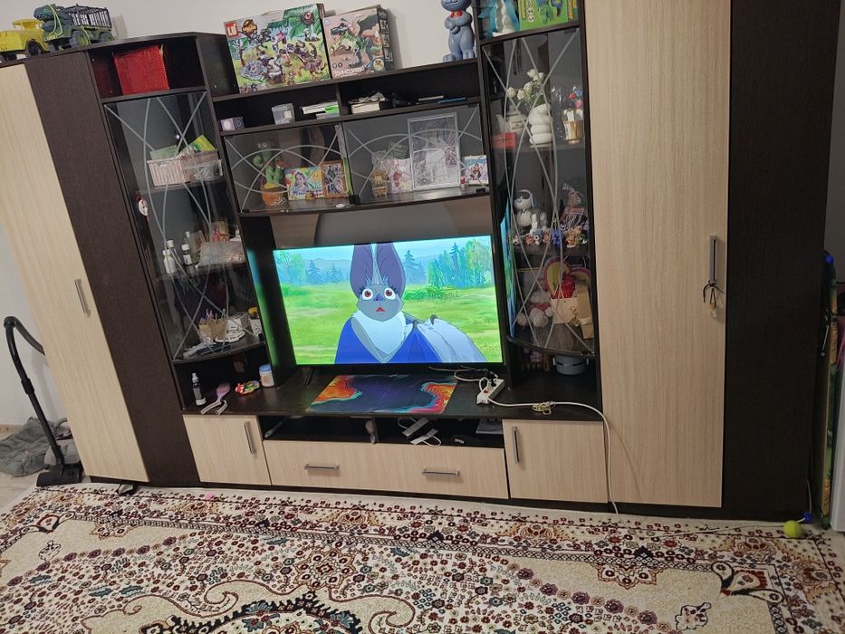 Продам стенку,в хорошем состоянии.
