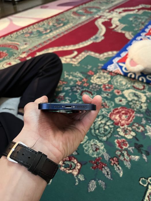 Айфон 12 сатылымда агайндар