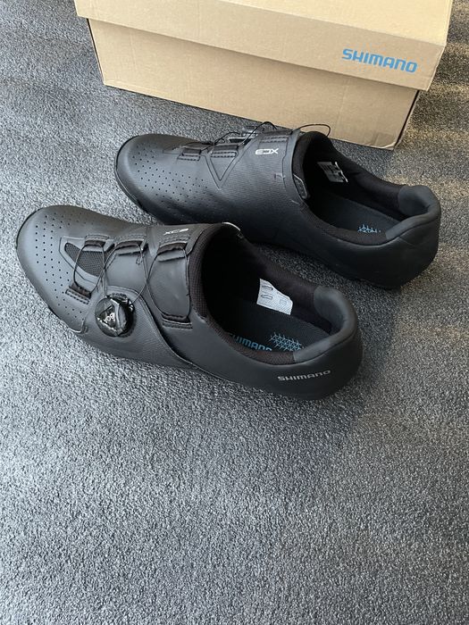 Pantofi ciclism  Shimano XC300 Spd marime 43