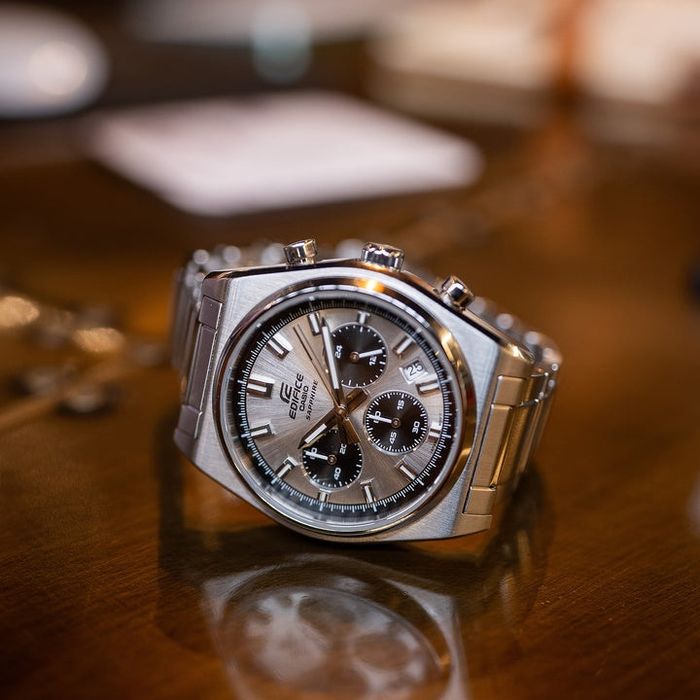 Casio Edifice Chronograph Panda