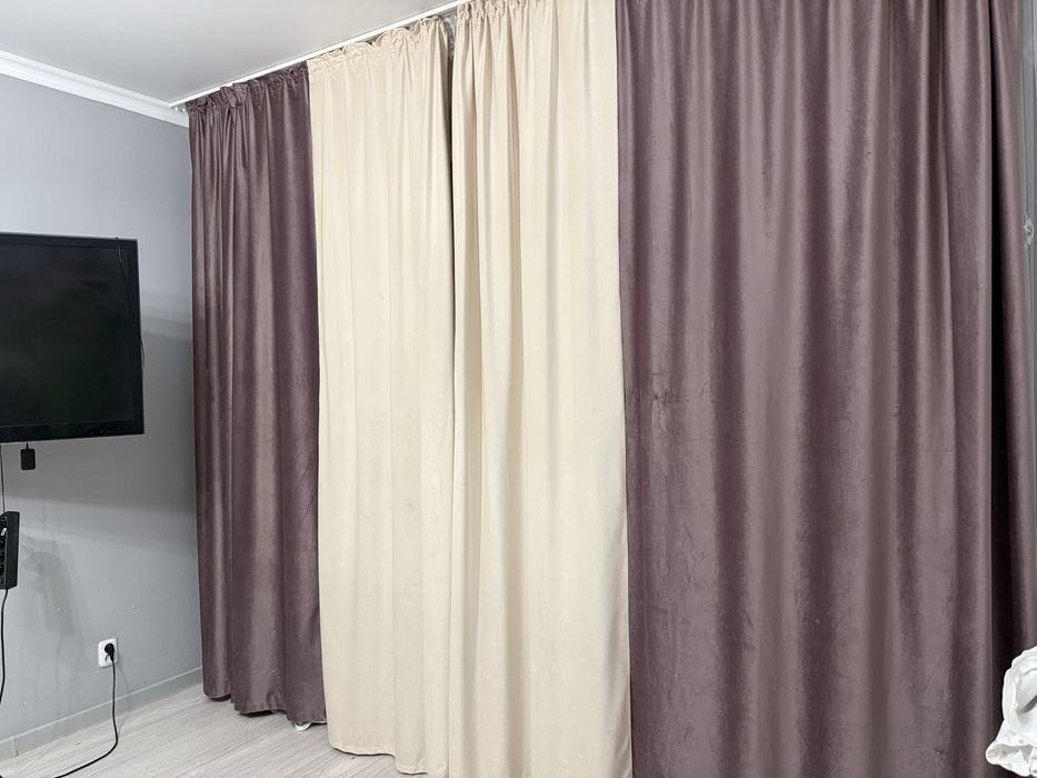 Продам шторы в спальню