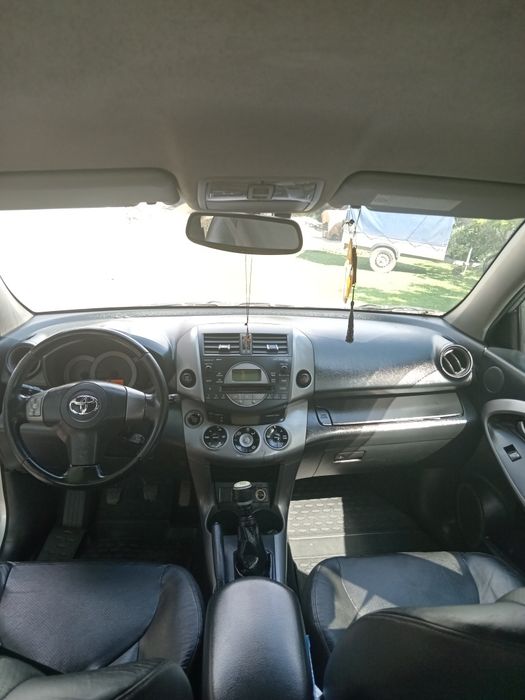 Vând Toyota Rav4  2007
