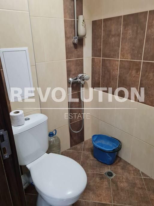 Дава се под наем Офис в Варна, Зимно кино Тракия - 59 кв.м за 300 € - Снимка #4