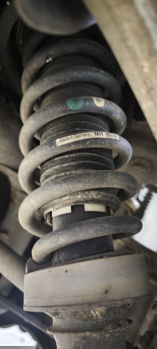 VW Touareg 2.5 TDI (7L) – На части