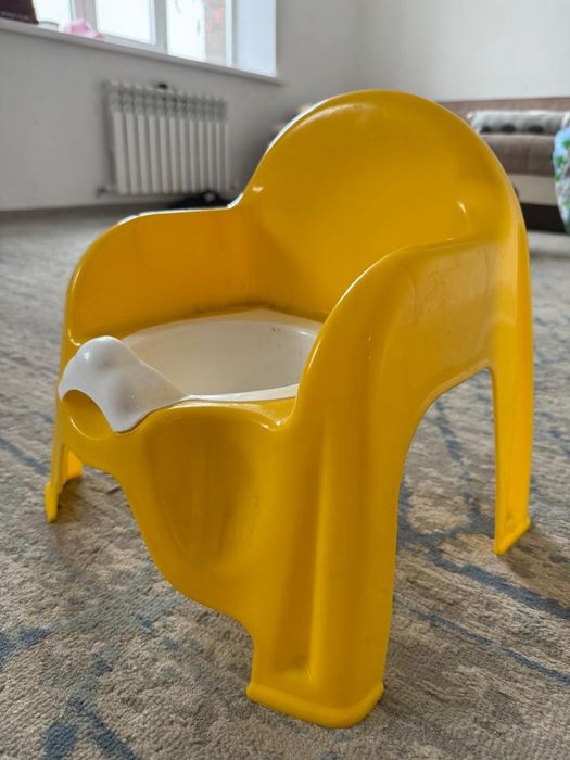 Бесплатно  отдам горшок