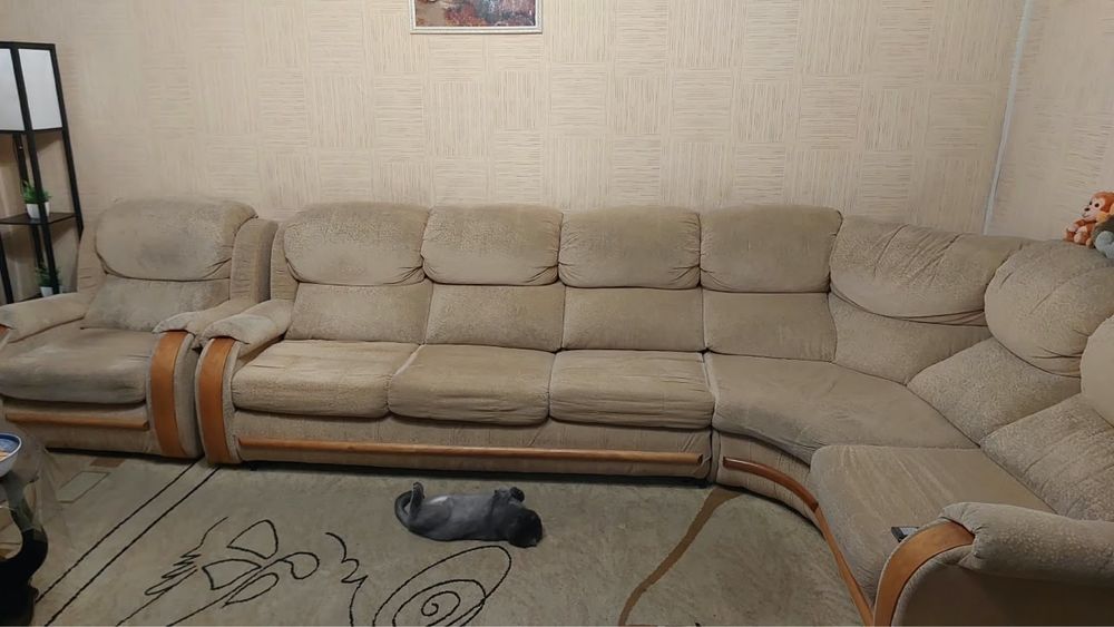 Диван угловой велюр