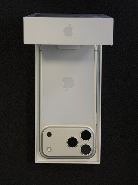 Нов iPhone 17 PRO MAX 256GB
