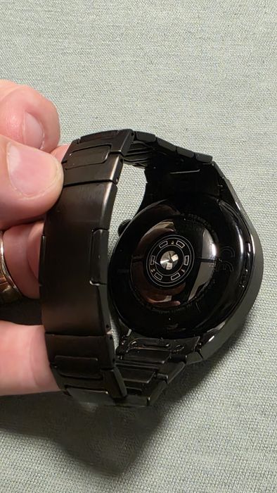 Huawei Watch 5, e-SIM, NFC, curea titan