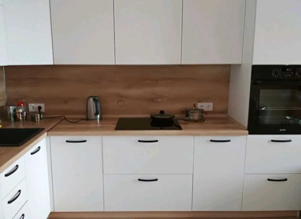 Дава се под наем Двустаен апартамент в Пловдив, Остромила - 60 кв.м за 275.4 € - Снимка #1