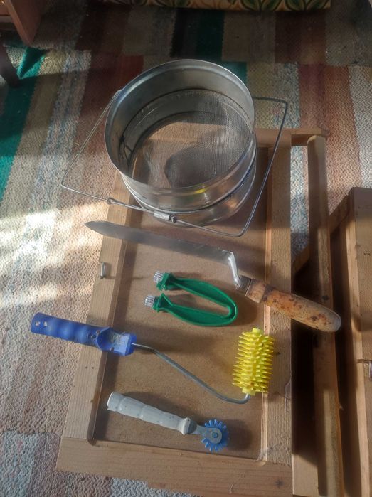 Пчеларски инвентар