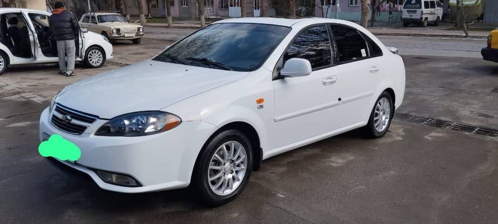 Аренда lacetti Jentra 2020