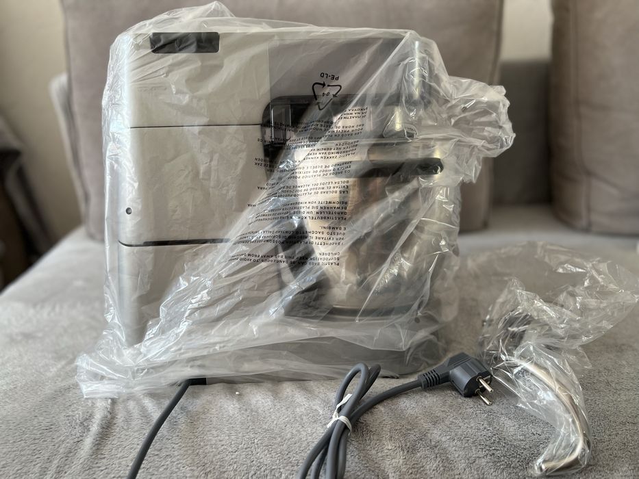 Robot planetar/multifunctional  high-end Kenwood Cooking Chef XL